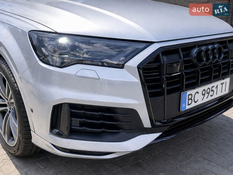 Внедорожник / Кроссовер Audi Q7 2022 в Луцке
