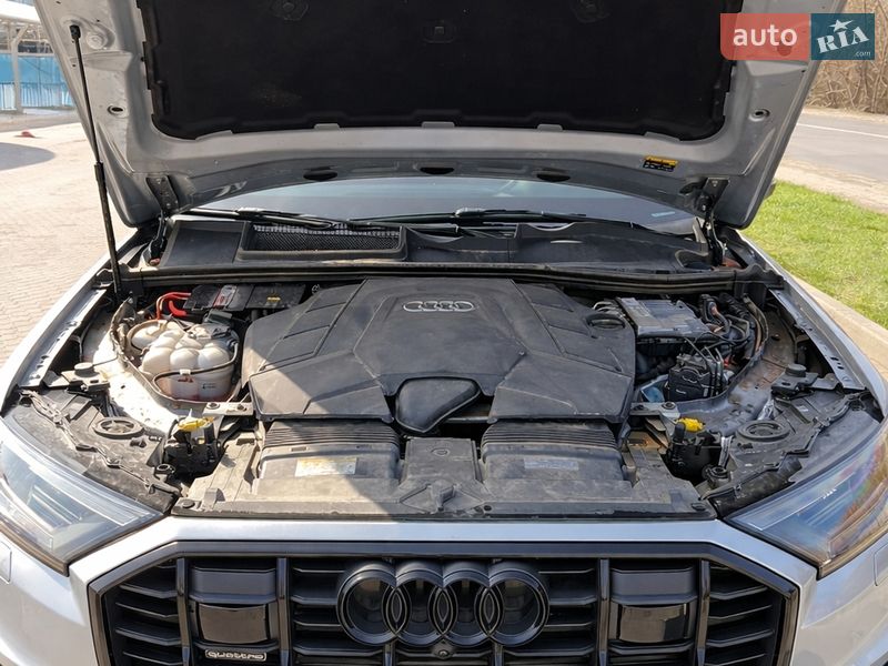Внедорожник / Кроссовер Audi Q7 2022 в Луцке