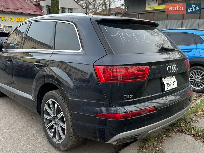 Внедорожник / Кроссовер Audi Q7 2017 в Львове