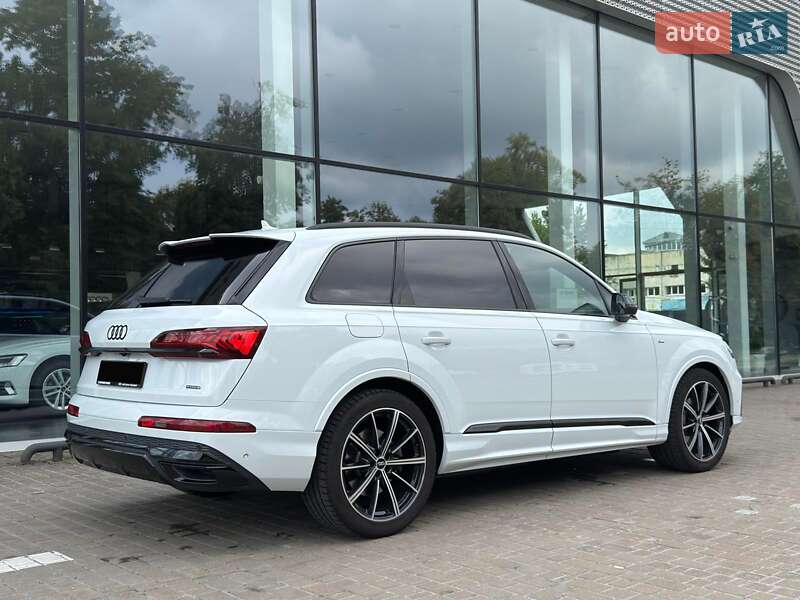 Позашляховик / Кросовер Audi Q7 2020 в Одесі