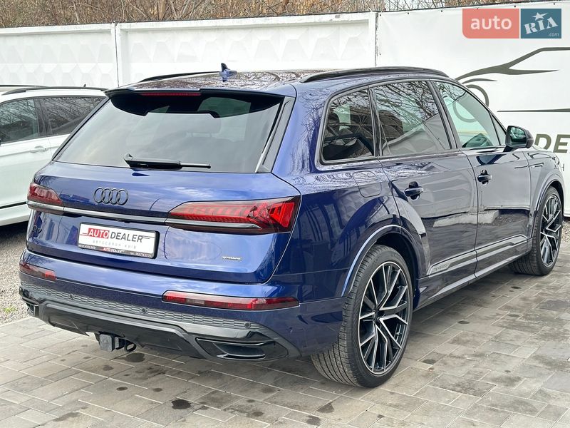 Позашляховик / Кросовер Audi Q7 2023 в Києві фото 18 Позашляховик / Кросовер Audi Q7 2023 в Києві