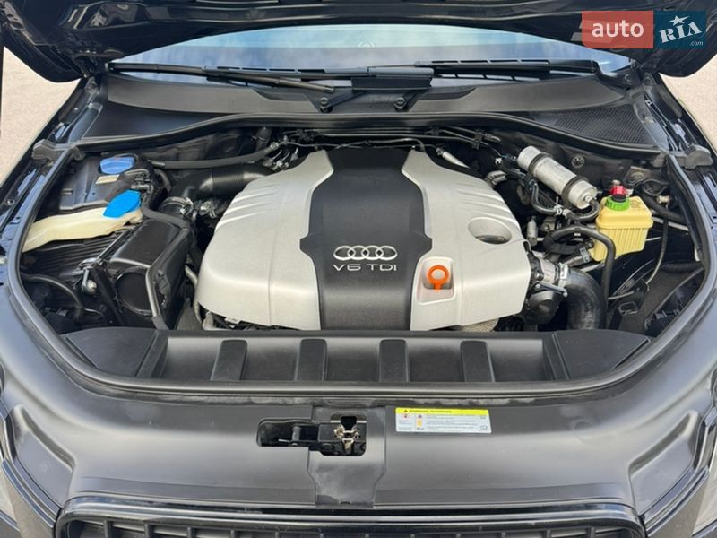 Позашляховик / Кросовер Audi Q7 2013 в Києві