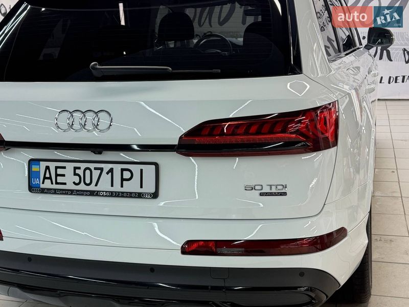 Внедорожник / Кроссовер Audi Q7 2021 в Днепре