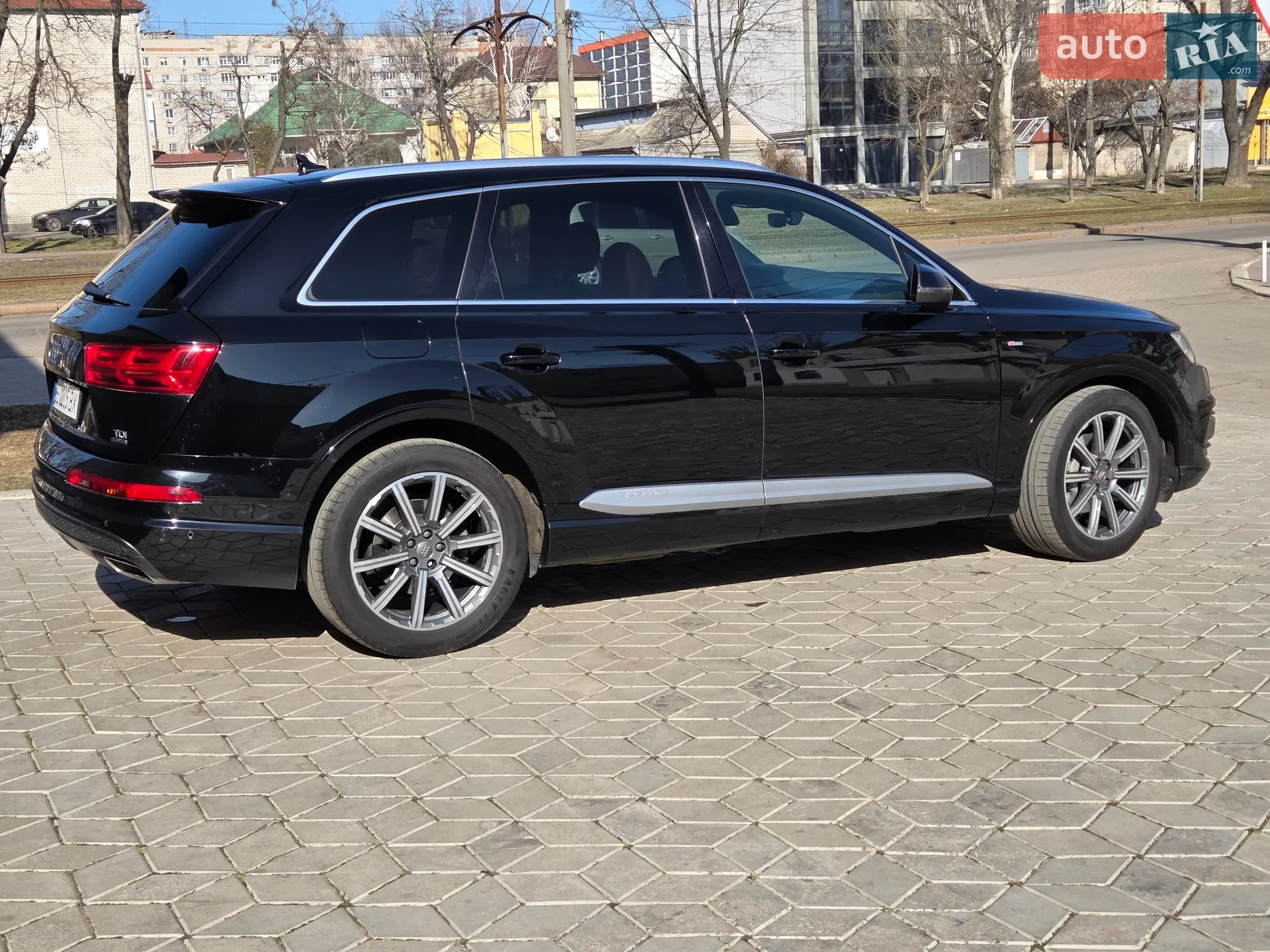 2017 Audi Q7 - мініатюра 2