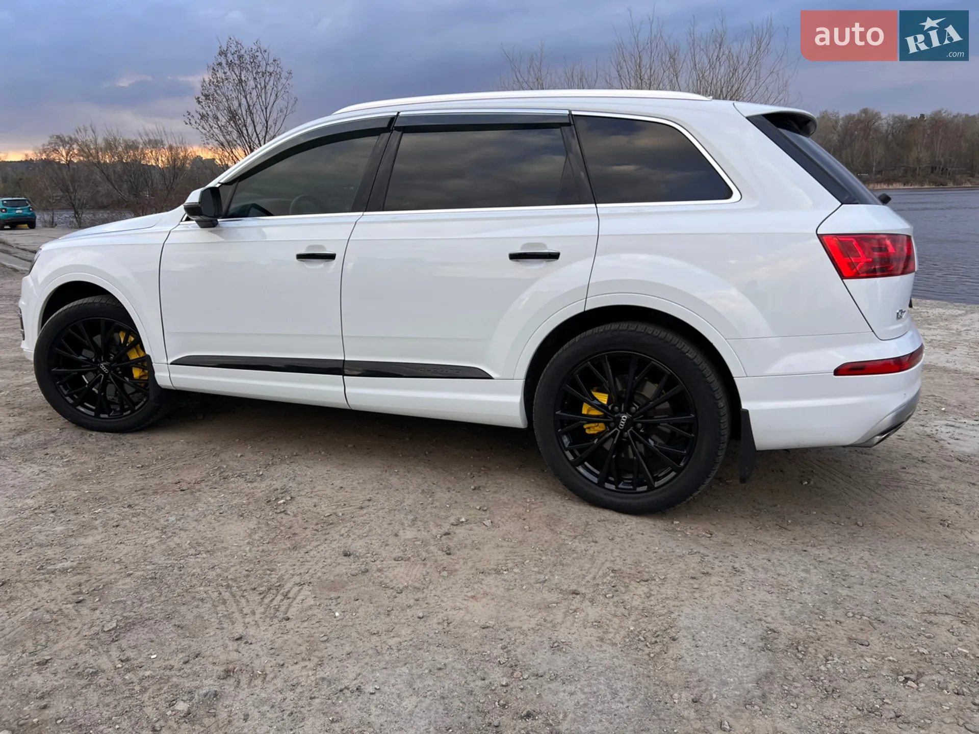 2016 Audi Q7 - мініатюра 2