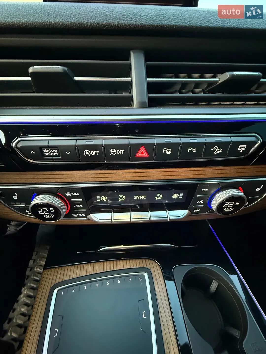 2017 Audi Q7 - мініатюра 26