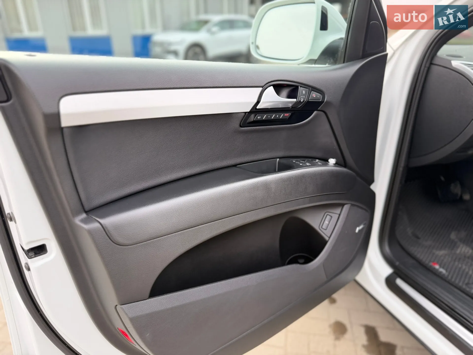 2015 Audi Q7 - мініатюра 24