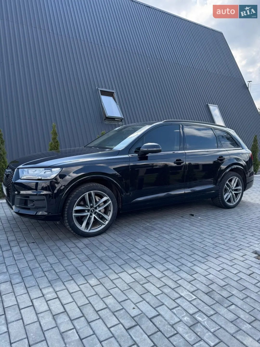 2016 Audi Q7 - мініатюра 2