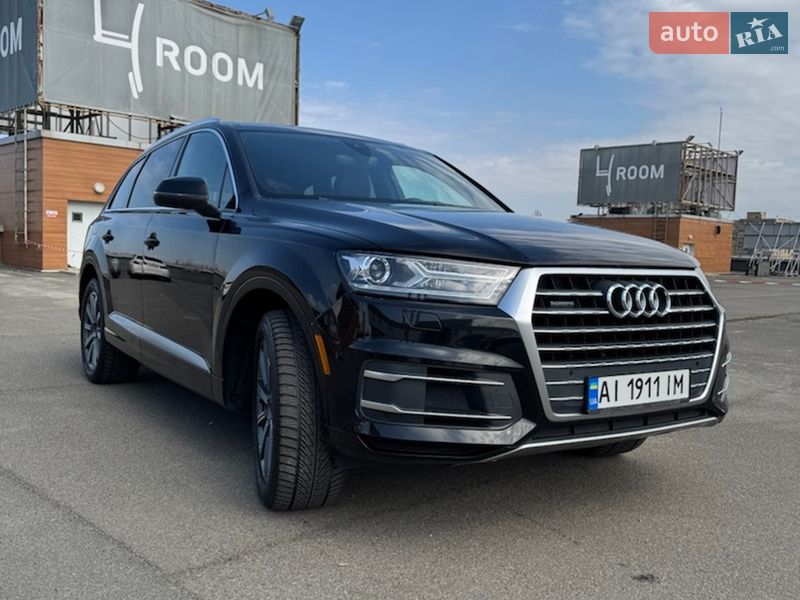 Внедорожник / Кроссовер Audi Q7 2017 в Киеве