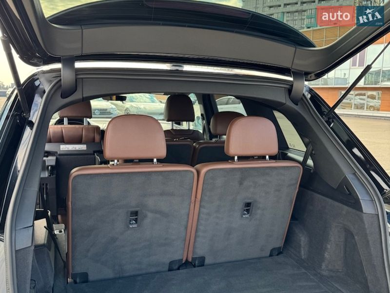 Внедорожник / Кроссовер Audi Q7 2017 в Киеве