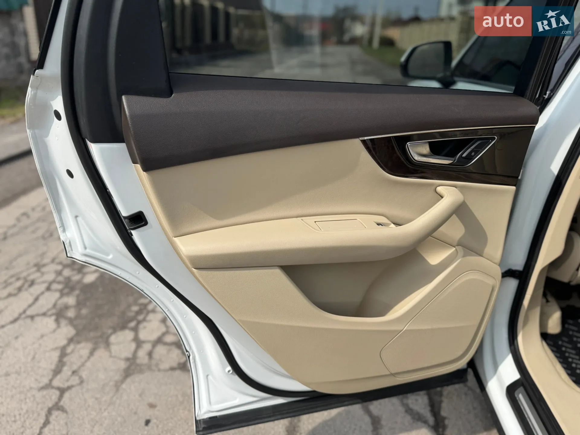 2016 Audi Q7 - мініатюра 21