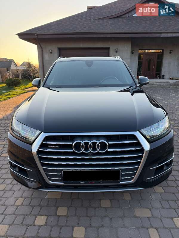 Audi Q7 2016