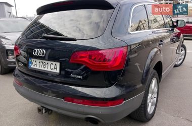 Внедорожник / Кроссовер Audi Q7 2011 в Киеве