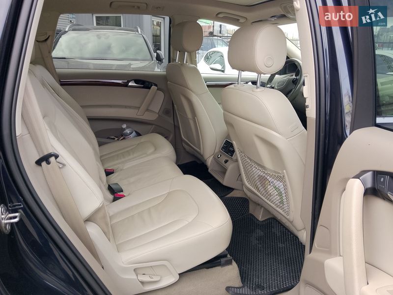 Внедорожник / Кроссовер Audi Q7 2011 в Киеве