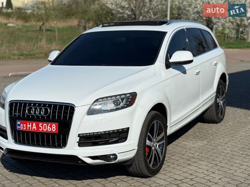 Внедорожник / Кроссовер Audi Q7 2014 в Ужгороде