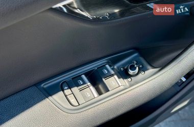 Внедорожник / Кроссовер Audi Q7 2017 в Хусте