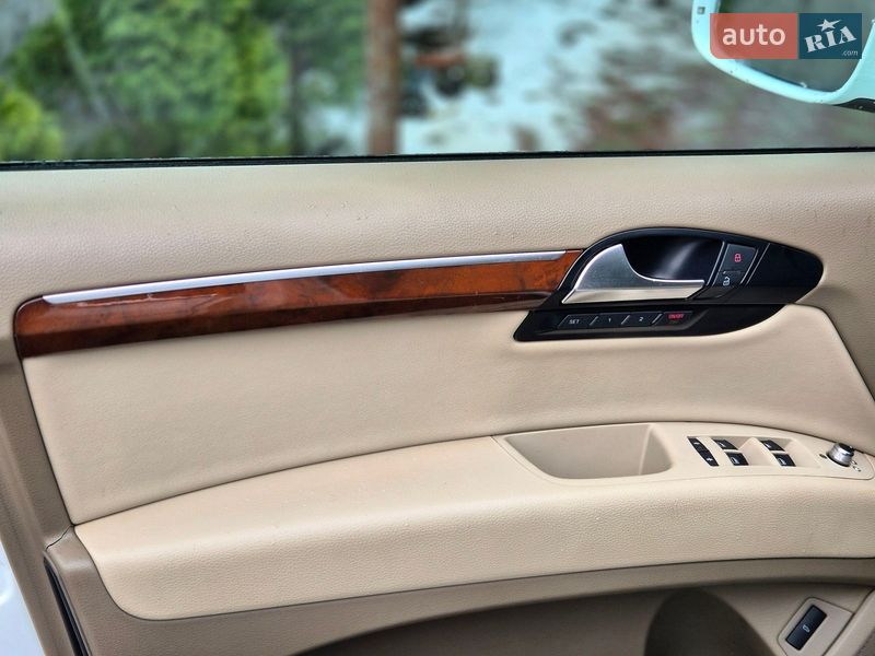 Позашляховик / Кросовер Audi Q7 2010 в Запоріжжі фото 59 Позашляховик / Кросовер Audi Q7 2010 в Запоріжжі