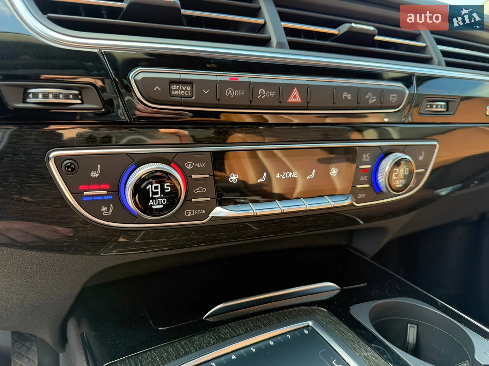2018 Audi Q7 - мініатюра 14