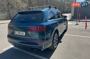 Внедорожник / Кроссовер Audi Q7 2017 в Киеве
