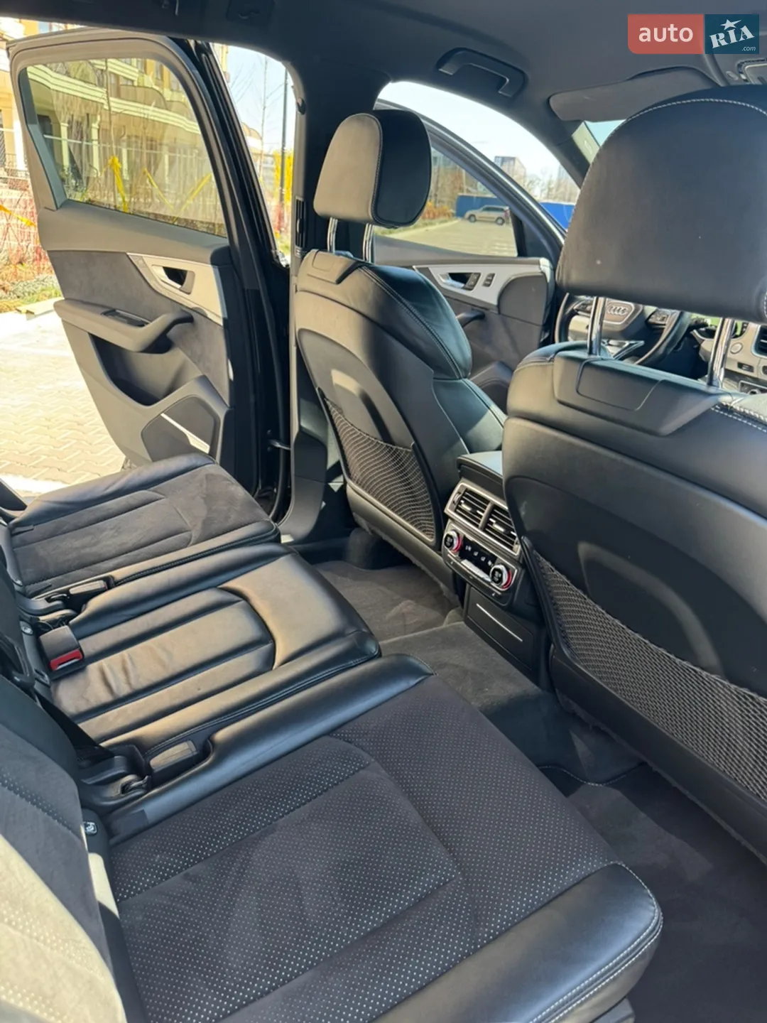 2015 Audi Q7 - мініатюра 27