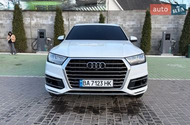 Позашляховик / Кросовер Audi Q7 2016 в Кропивницькому