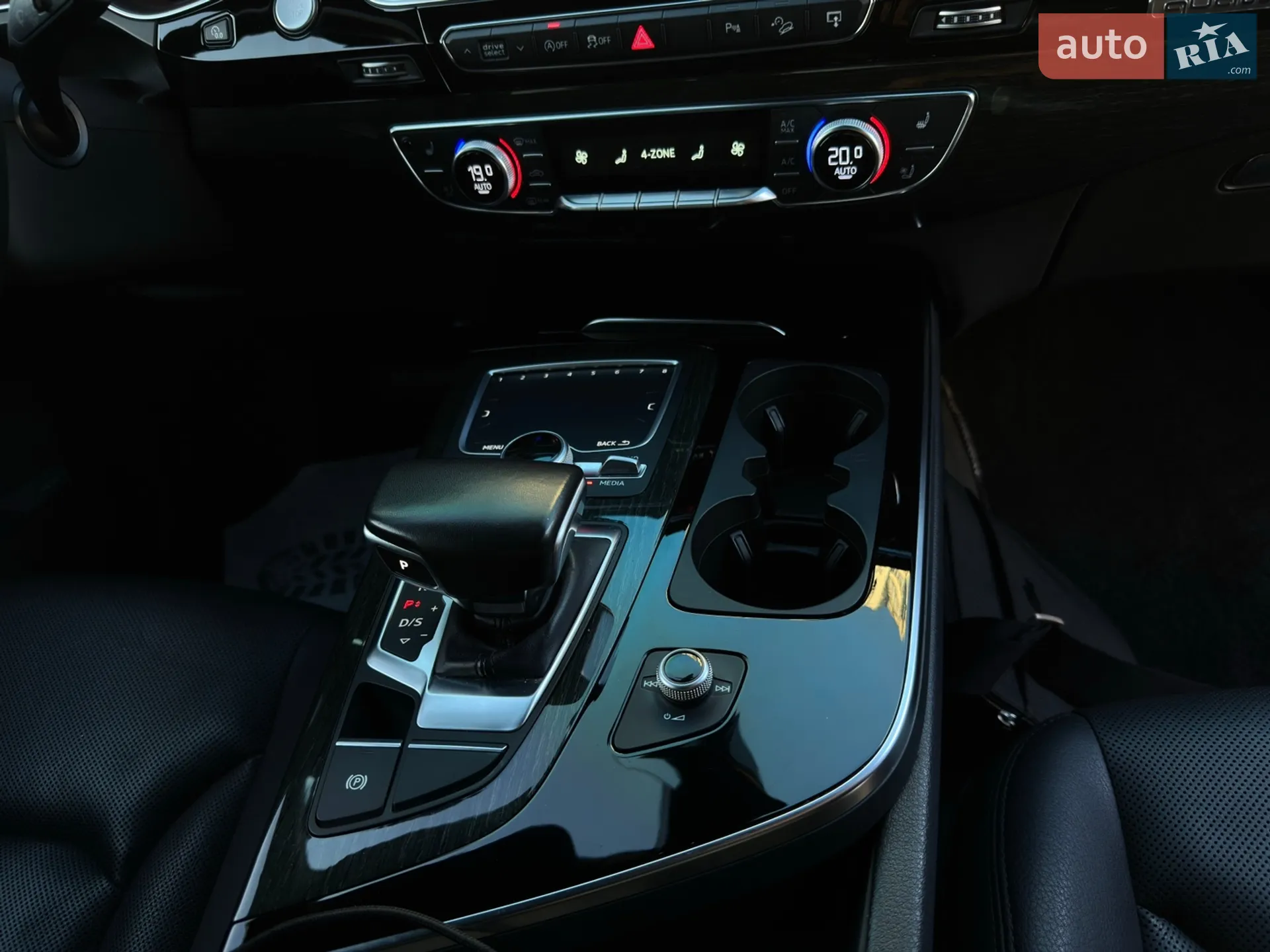 2017 Audi Q7 - мініатюра 29