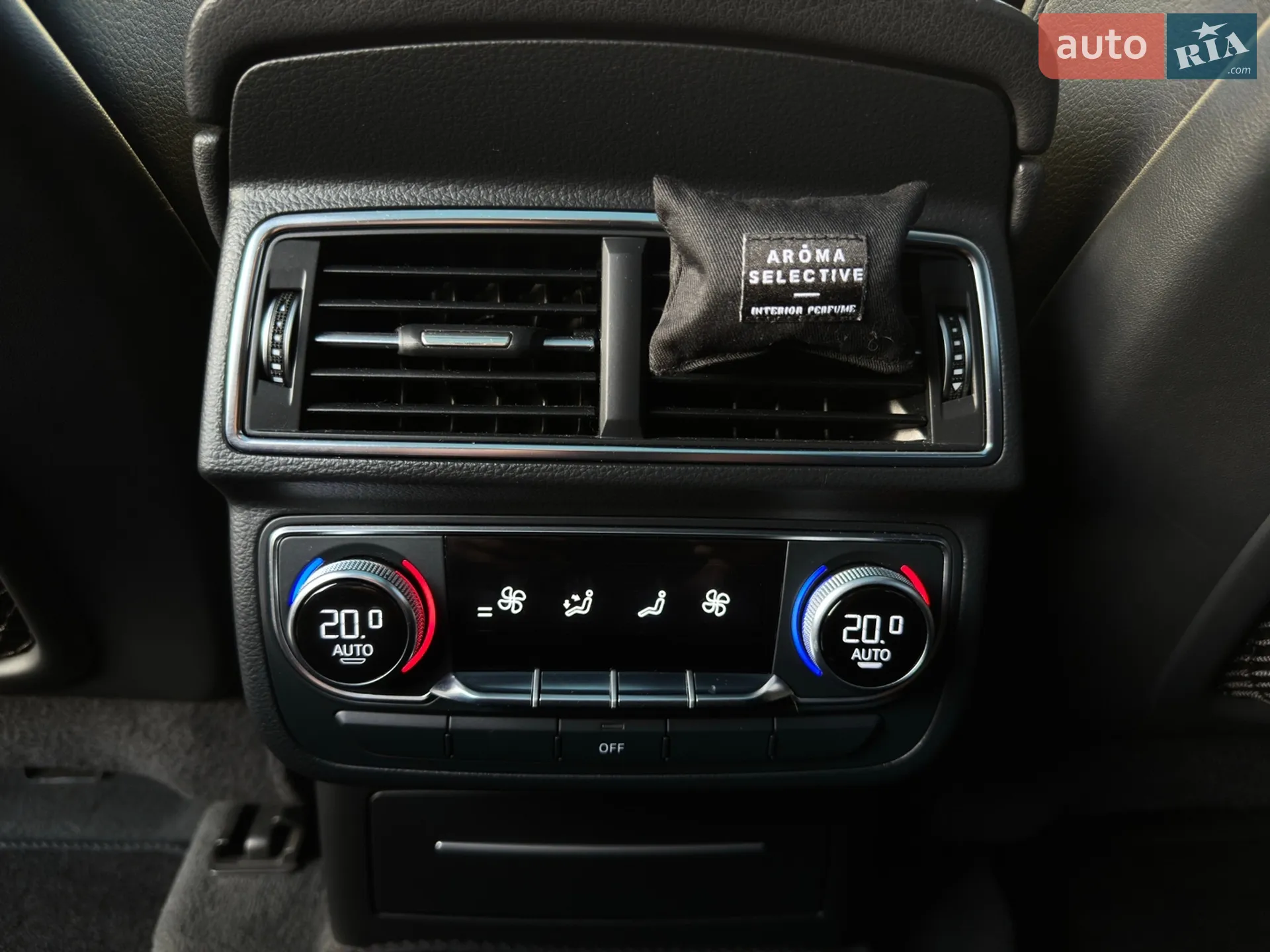 2017 Audi Q7 - мініатюра 33