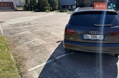 Внедорожник / Кроссовер Audi Q7 2007 в Ровно