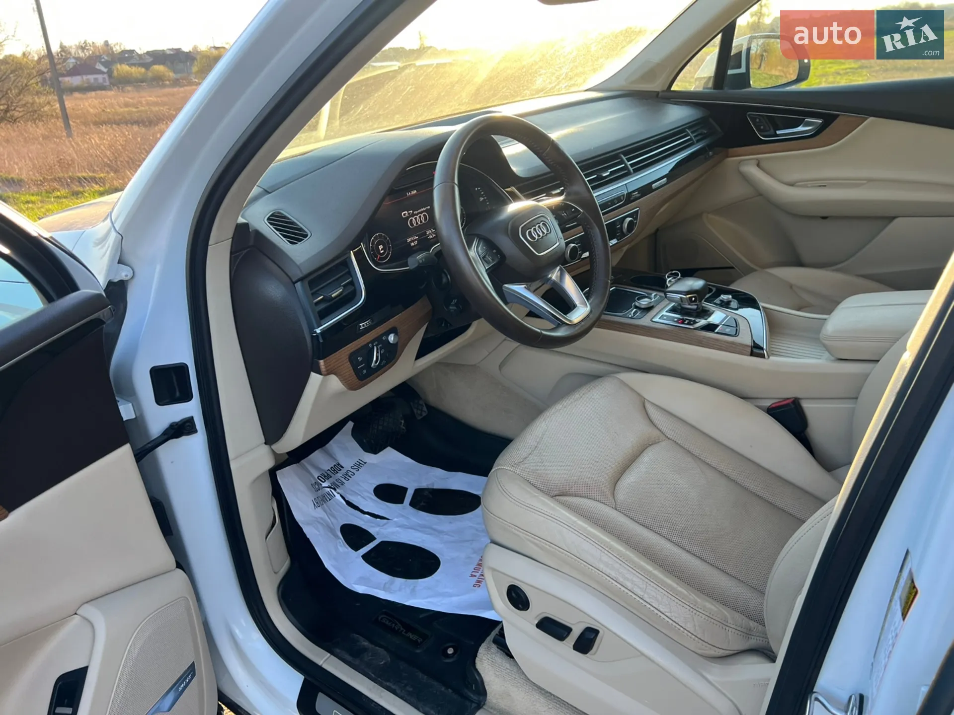 2017 Audi Q7 - мініатюра 9