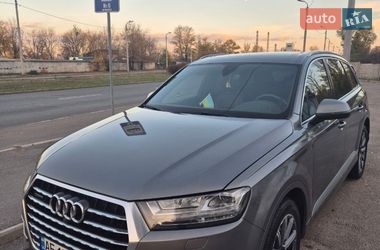 Внедорожник / Кроссовер Audi Q7 2017 в Днепре
