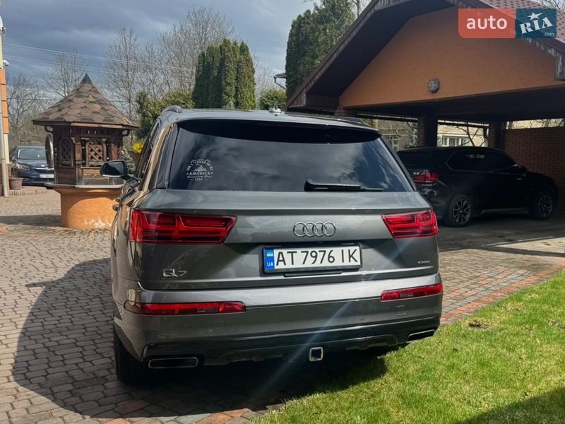 Позашляховик / Кросовер Audi Q7 2018 в Косові фото 74 Позашляховик / Кросовер Audi Q7 2018 в Косові