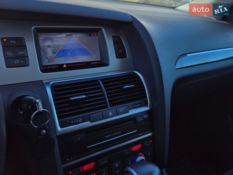 Внедорожник / Кроссовер Audi Q7 2013 в Киеве