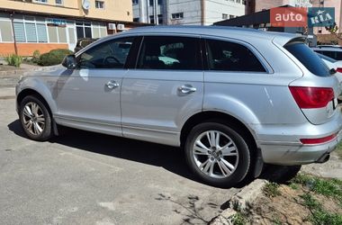 Внедорожник / Кроссовер Audi Q7 2013 в Киеве