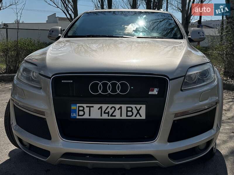 Внедорожник / Кроссовер Audi Q7 2006 в Херсоне