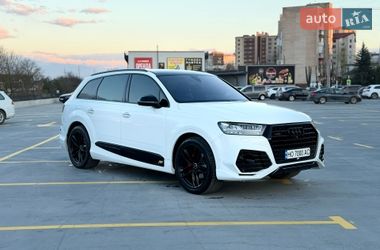 Позашляховик / Кросовер Audi Q7 2016 в Тернополі
