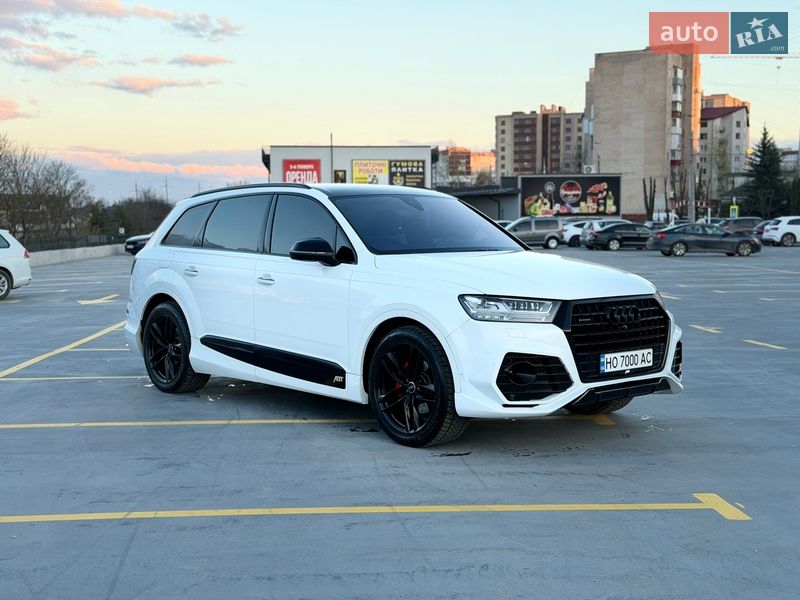 Позашляховик / Кросовер Audi Q7 2016 в Тернополі