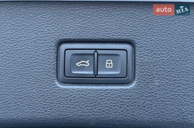 Позашляховик / Кросовер Audi Q7 2016 в Тернополі