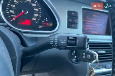 Позашляховик / Кросовер Audi Q7 2010 в Львові