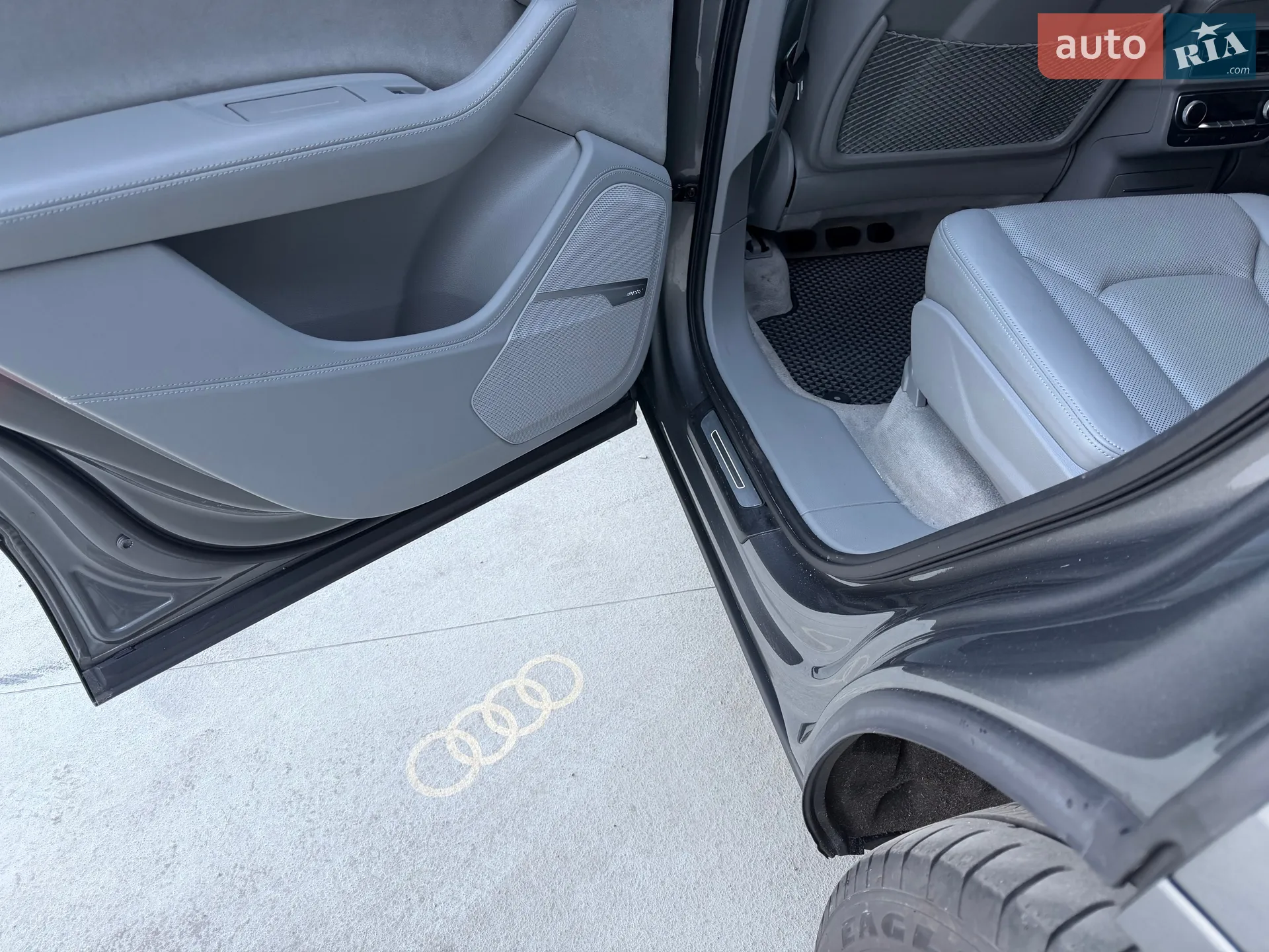 2017 Audi Q7 - мініатюра 8