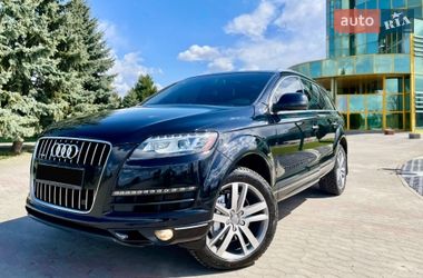 Позашляховик / Кросовер Audi Q7 2013 в Чернівцях