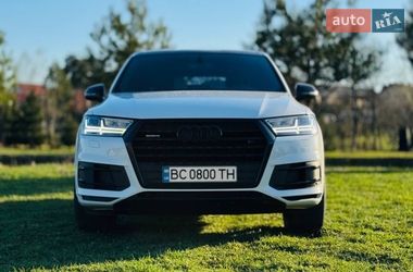 Позашляховик / Кросовер Audi Q7 2016 в Львові