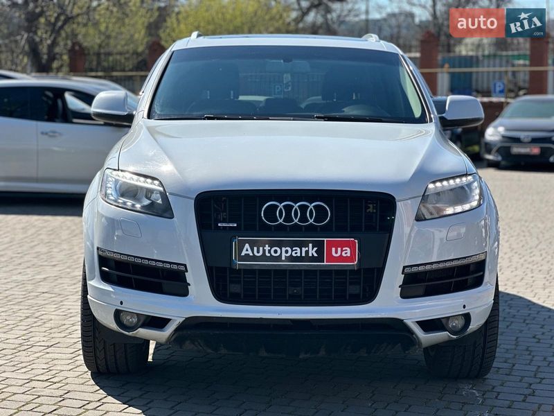 Внедорожник / Кроссовер Audi Q7 2014 в Одессе
