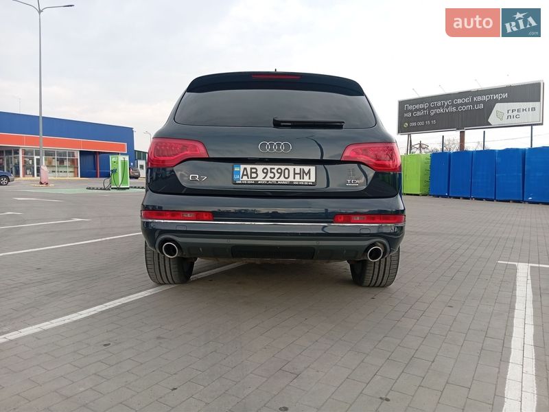 Позашляховик / Кросовер Audi Q7 2012 в Умані