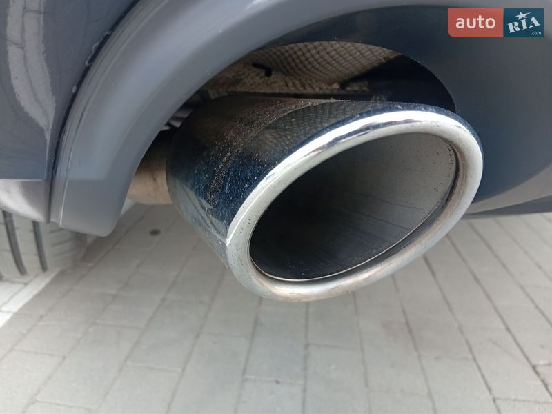 Позашляховик / Кросовер Audi Q7 2012 в Умані