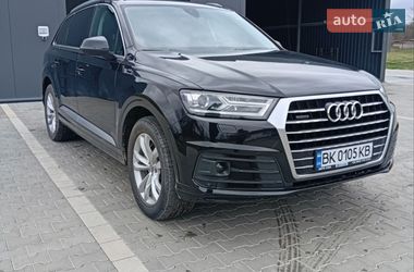 Внедорожник / Кроссовер Audi Q7 2019 в Киеве