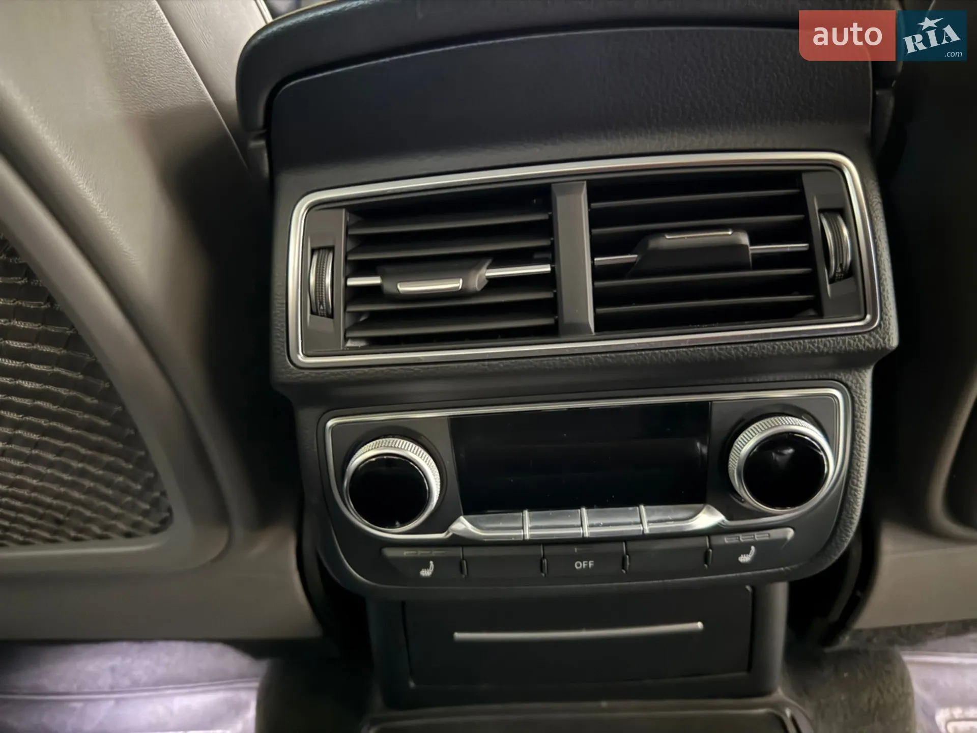 2015 Audi Q7 - мініатюра 8