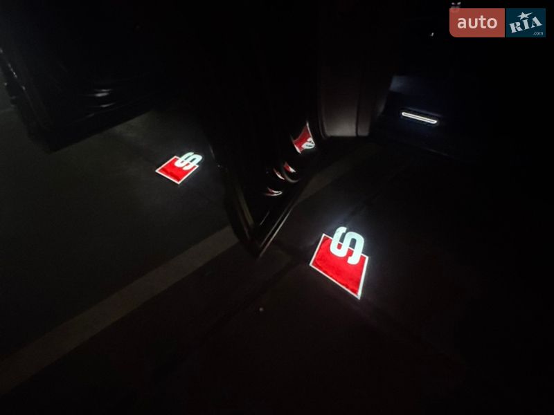 Внедорожник / Кроссовер Audi Q7 2026 в Киеве