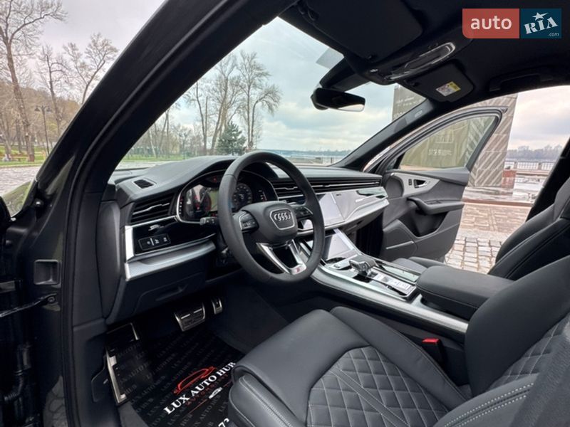 Внедорожник / Кроссовер Audi Q7 2026 в Киеве