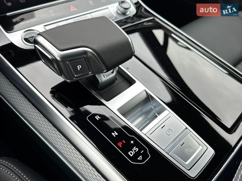 Внедорожник / Кроссовер Audi Q7 2026 в Киеве