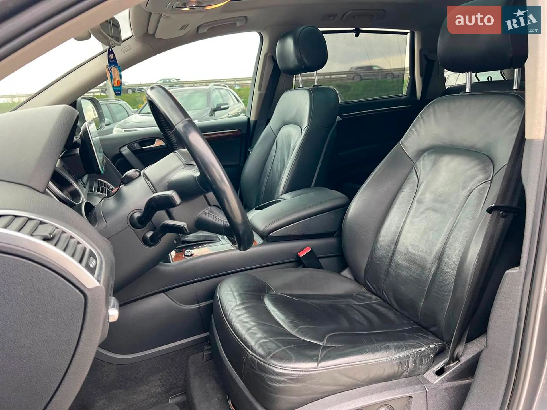 2010 Audi Q7 - мініатюра 21